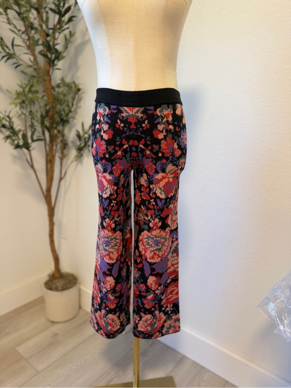 Zara Floral Knit Wide-Leg Pants in Black, Red, Pink, Purple: 32” Length